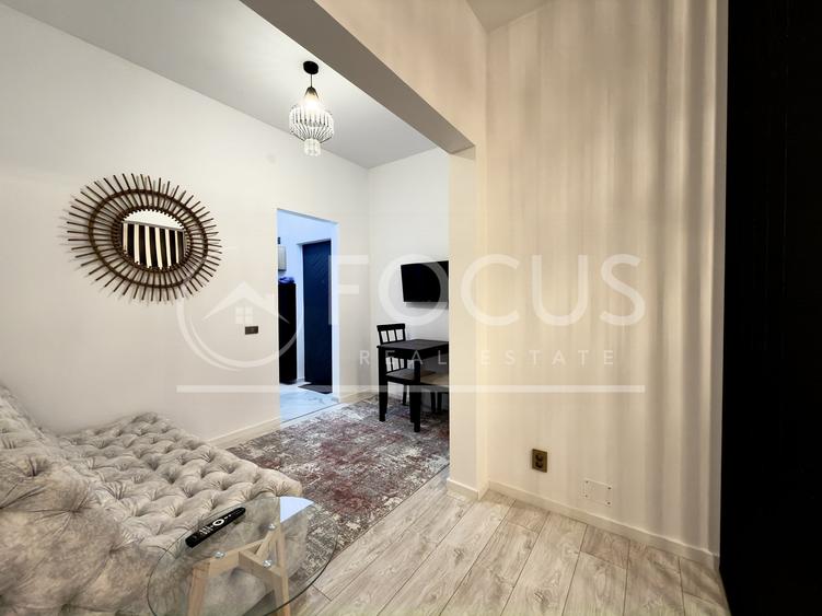Apartament cu 2 camere semidecomandat, mobilat în Universitate