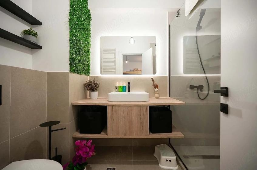 Apartament cu 2 camere decomandat în Exterior Vest