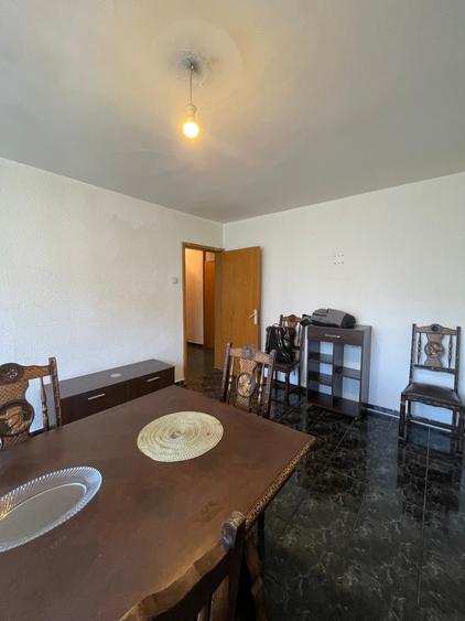Apartament cu 2 camere decomandat în Tineretului