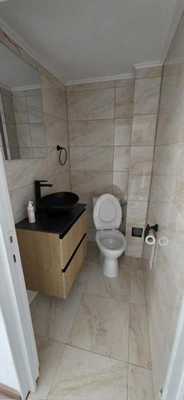 Casă cu 5 camere cu Garaj în Văleni-Dâmbovița