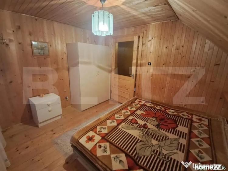 Casă cu 4 camere cu Teren 240 Mp în Central