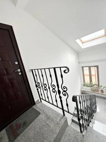 Apartament cu 2 camere decomandat în Terezian
