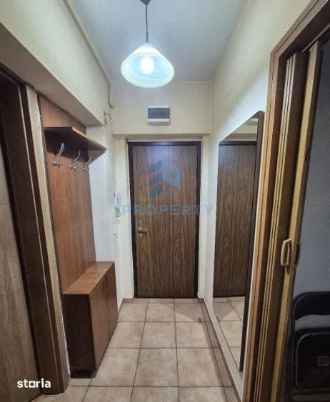 Apartament cu 2 camere, mobilat în Pajura