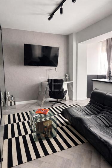 Apartament cu 2 camere decomandat, mobilat în Lacul Tei