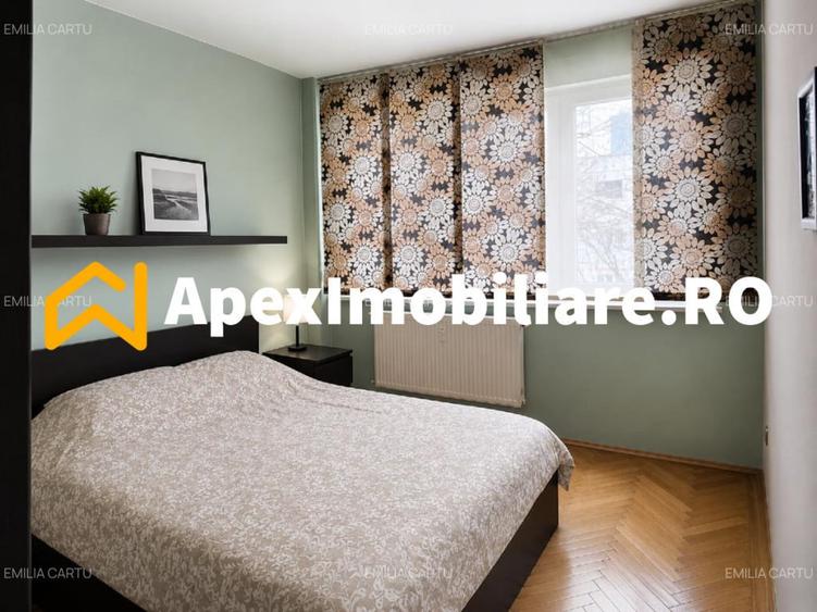 Apartament cu 2 camere decomandat în Pajura