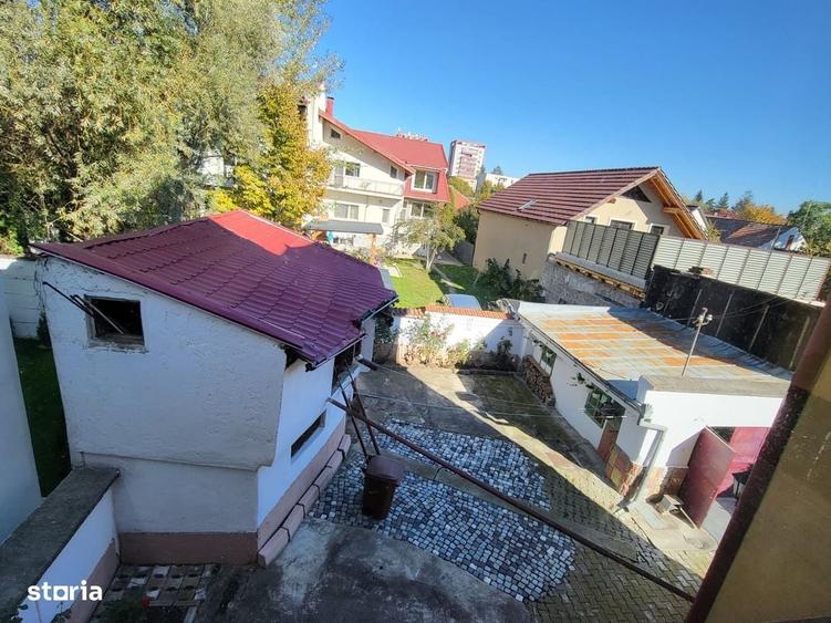 Casă cu 4 camere cu Teren 353 Mp în Central