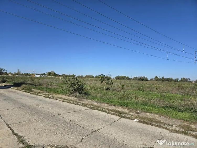 Teren de 23300 mp, în Năvodari