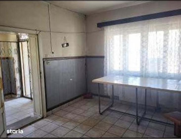 Vanzare prin licitatie , casa cu teren - 4