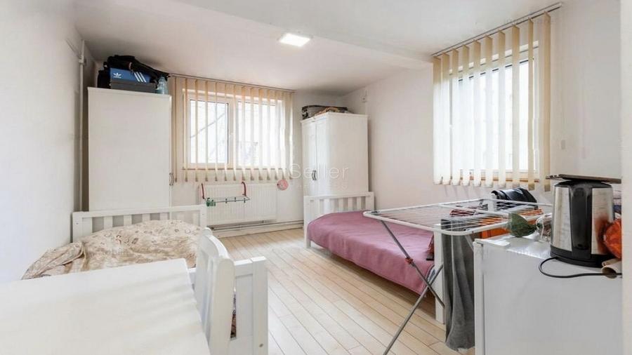 Casă individuală cu 31 camere cu Canalizare în Blumăna