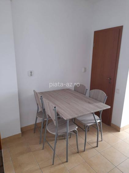 De vanzare apartament doua camere cu garaj