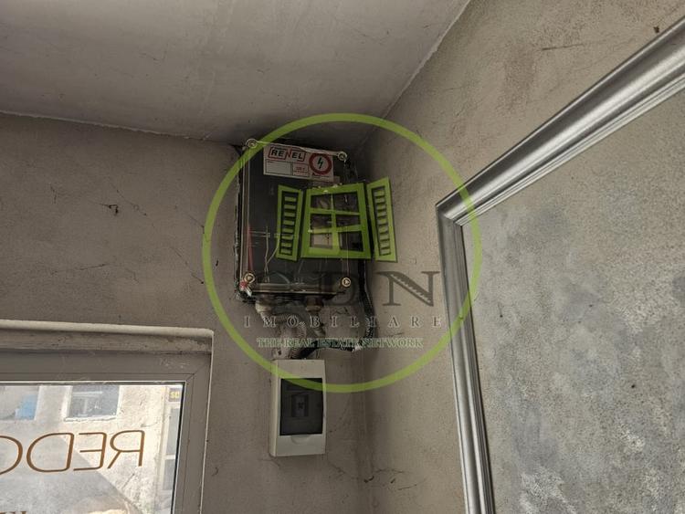 Spațiu comercial, de 33 mp, în Ștei