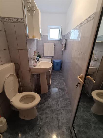 Apartament cu 2 camere decomandat în Apollo