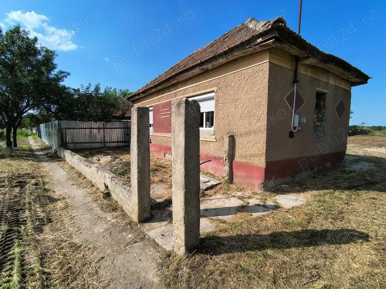Vand casa cu teren - 2