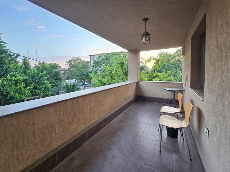 Casă cu 7 camere cu Teren 500 Mp în Unirii