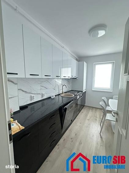 Apartament cu 2 camere decomandat în Ștrand