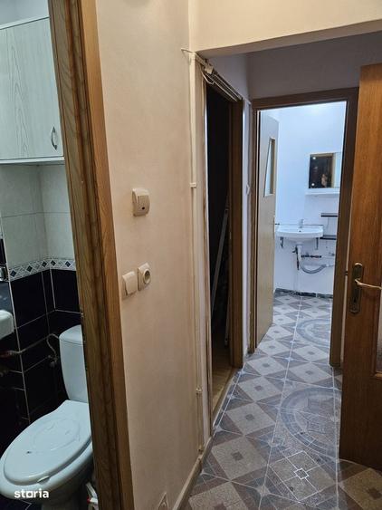 Apartament cu 3 camere decomandat în Griviței
