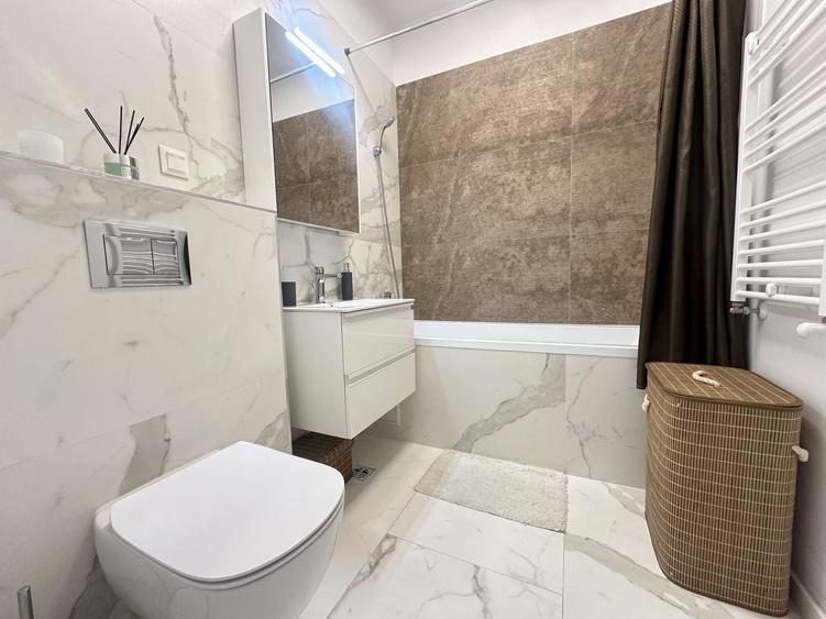 Apartament cu 2 camere semidecomandat, mobilat în Aviației