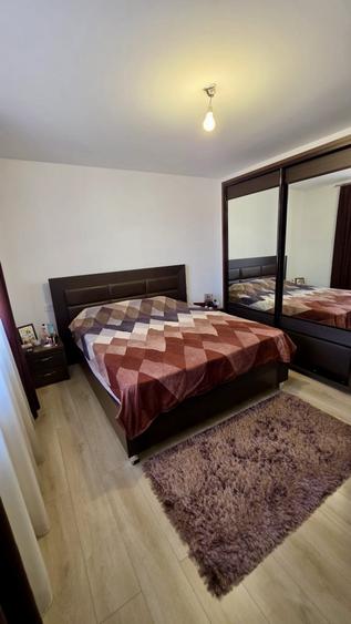 Duplex cu 3 camere cu Canalizare în Trivale Platou