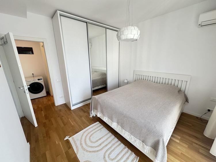 Apartament cu 2 camere semidecomandat, mobilat în Aviației