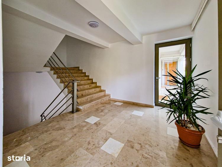 Apartament cu 2 camere în Nord — fotografia 1