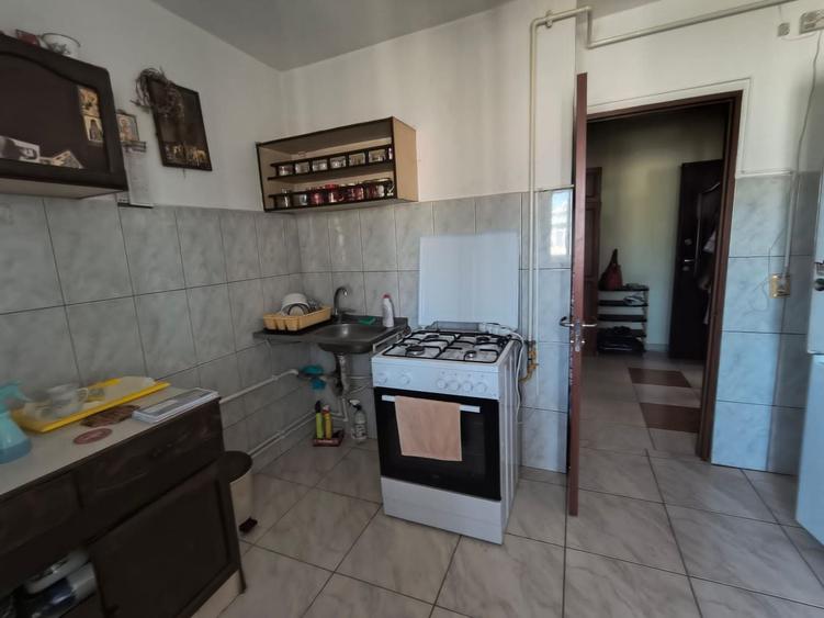DACIA 3 CAMERE,2 BALCOANE LIBER 76 MP PRET 102000 EURO - 22