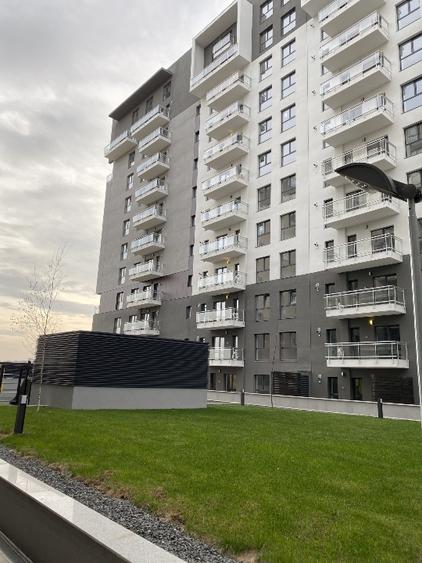 Apartament cu 3 camere, mobilat în Aviației