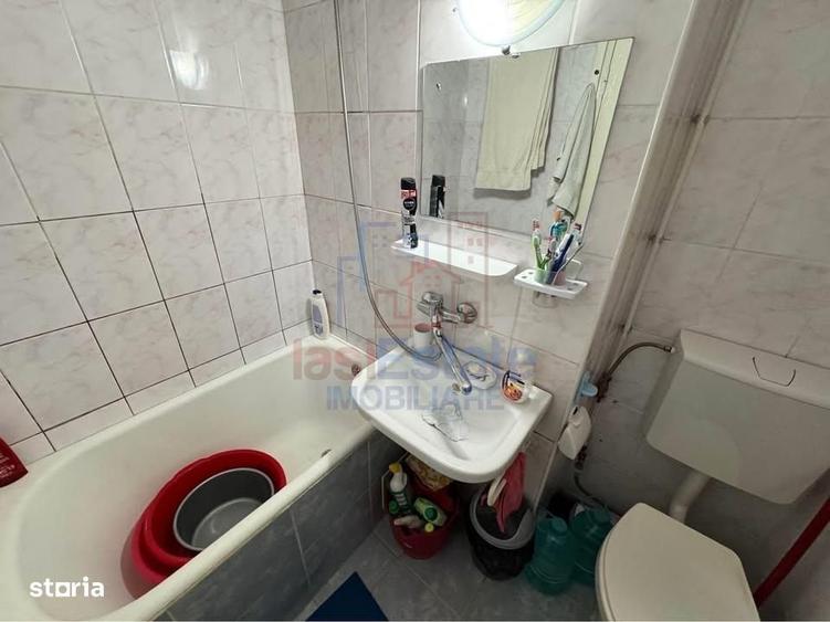 Apartament cu 2 camere nedecomandat în Tătărași