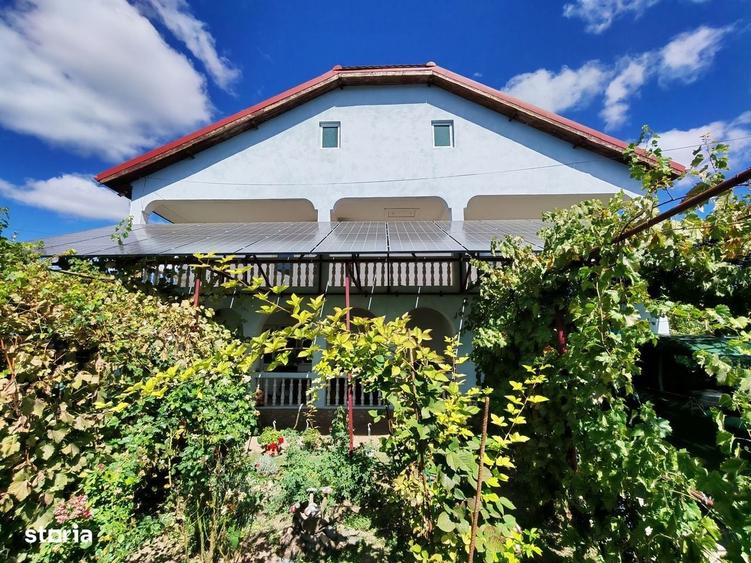 Casă cu 4 camere în Valu lui Traian