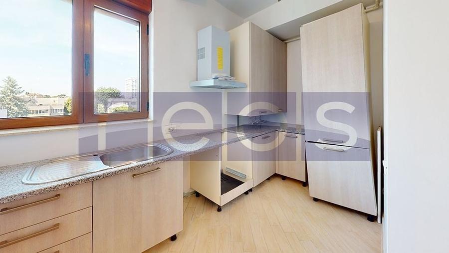 Apartament cu 2 camere semidecomandat în Dorobanți