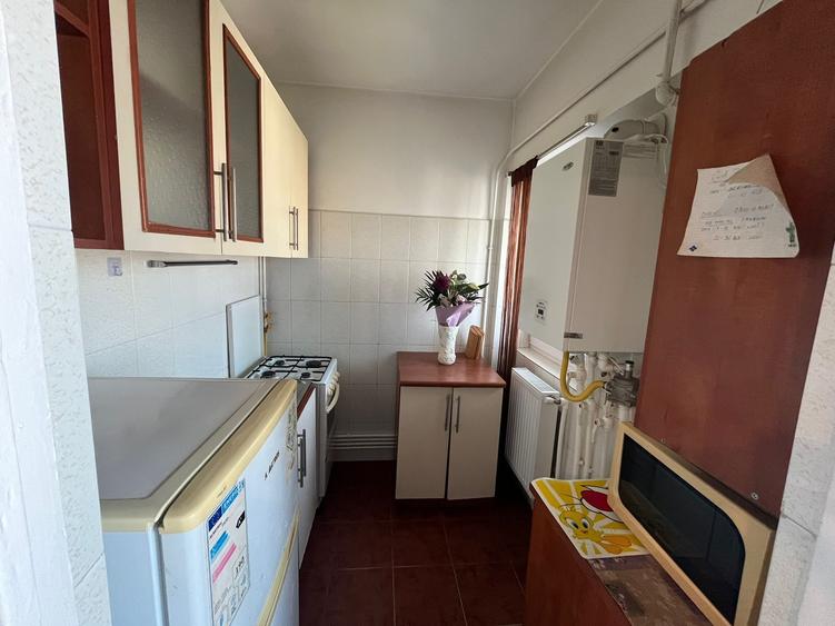 Garsoniera in bloc de apartamente - 5