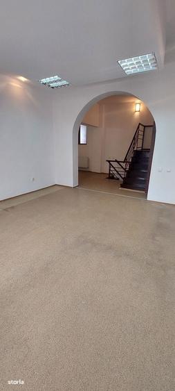 Spațiu comercial, de 157 mp, în Ultracentral