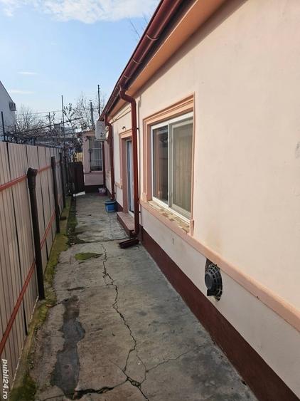 Casă cu 3 camere cu Teren 271 Mp în Central