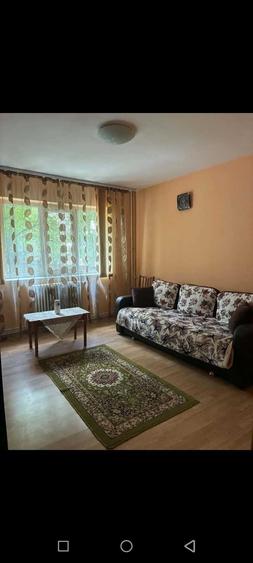 Apartament cu 2 camere semidecomandat în Urdari