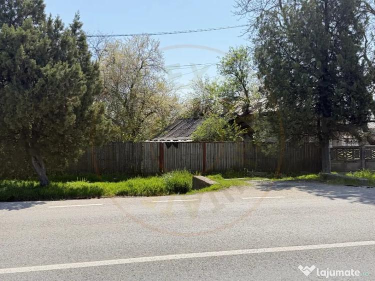 Casă cu 2 camere cu Teren 1047 Mp în Lunca