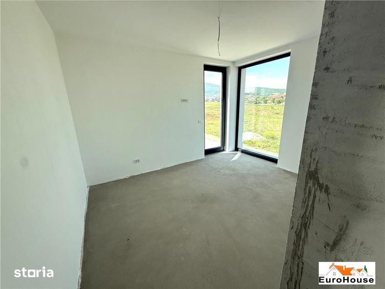 Casă cu 4 camere cu Teren 386 Mp în Central