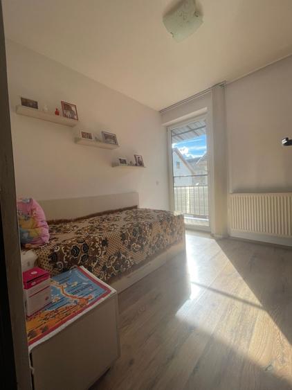 Apartament cu 2 camere decomandat, mobilat în Florești