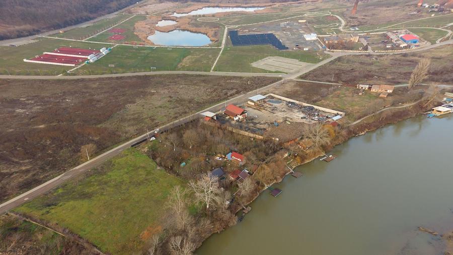 Teren Construcții intravilan de 2600 mp, în Malul Mureșului