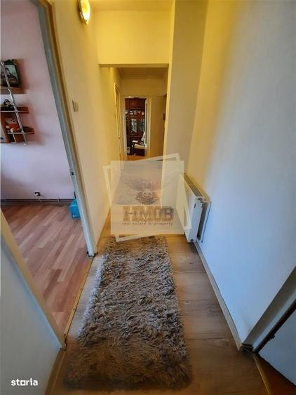Apartament cu 4 camere, mobilat în Central