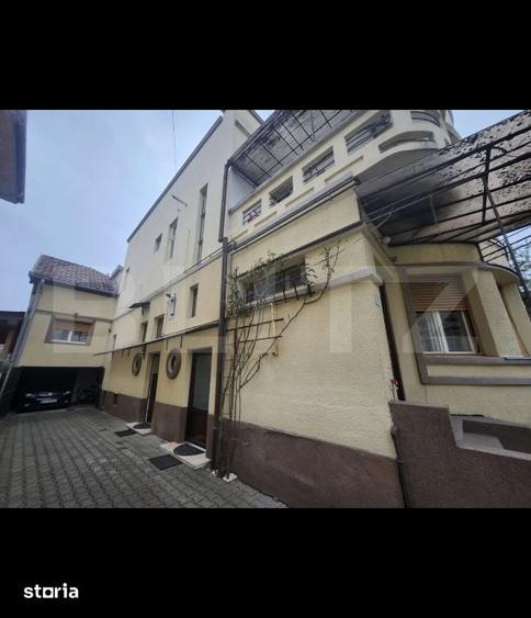 Casă cu 3 camere cu Teren 400 Mp în Central