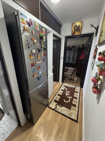 Apartament 2 camere semidecomandat KM 4-5 - Scoala 37 - 2