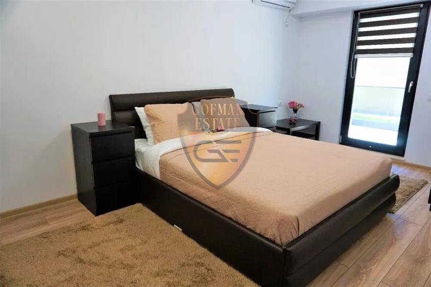 Apartament cu 3 camere decomandat în Universitate