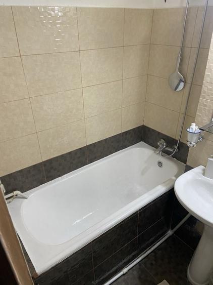 Apartament cu 2 camere semidecomandat în Fizicienilor