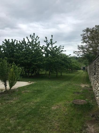 Casă individuală cu 7 camere cu Garaj în Crasna