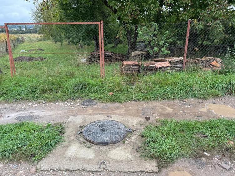 Teren de 2000 mp, în Hotar