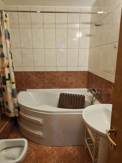 Apartament cu 2 camere decomandat, mobilat în Vitan Mall