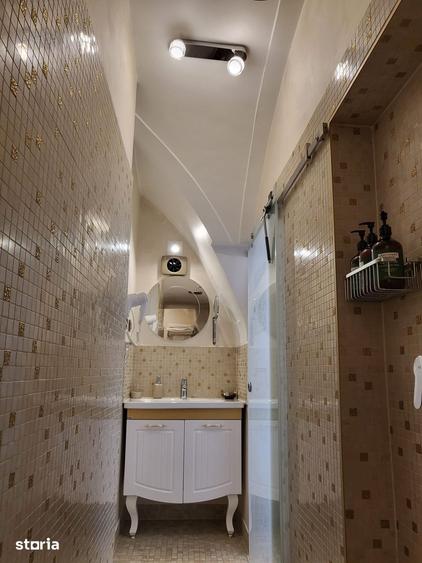 Apartament cu 4 camere în Central