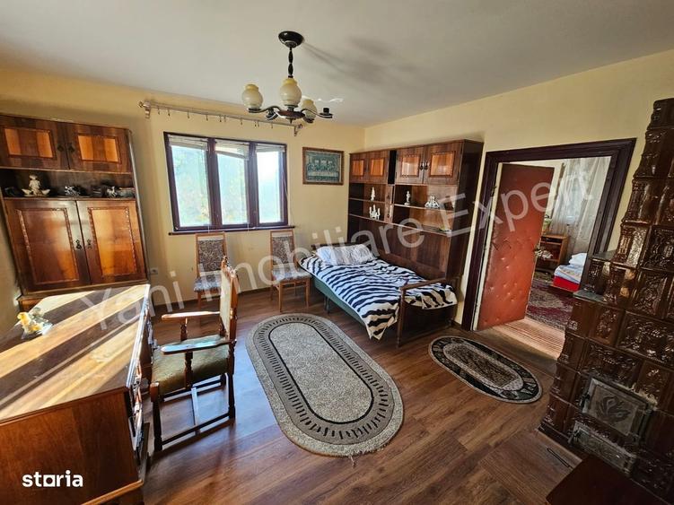 Casă cu 4 camere cu Teren 4050 Mp în Tutana