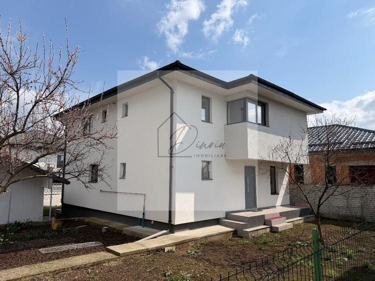 Casă individuală cu 4 camere cu Canalizare în Afumați