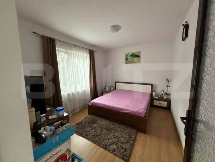 Casă cu 4 camere cu Teren 950 Mp în Mihai Bravu