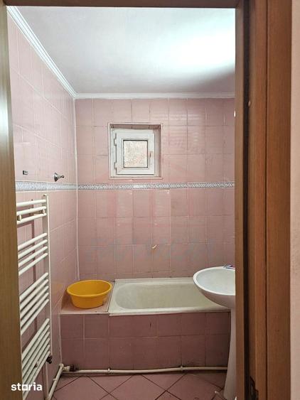 Apartament cu 2 camere decomandate, Mazepa Etaj 2 - 1